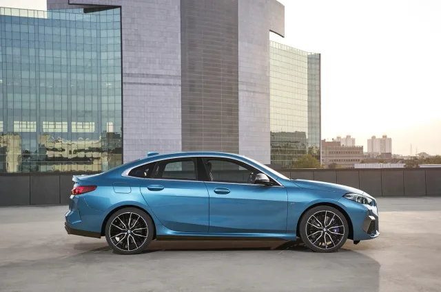 BMW 2.0D MT 218d Gran Coupe — 10