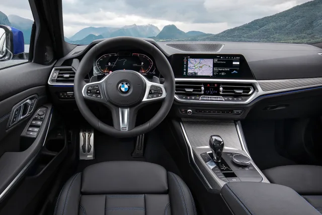BMW 3 Series седан — 25