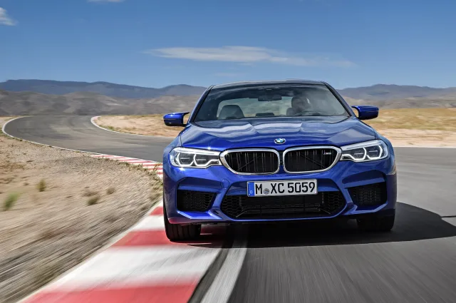 BMW M5 F90 (БМВ М5) седан — 2