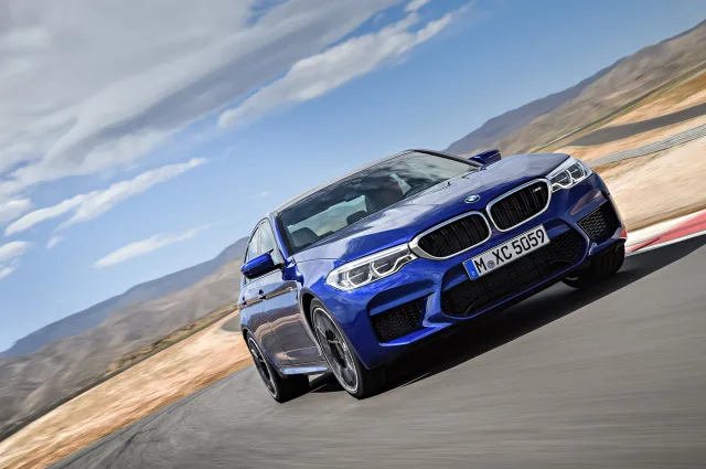 BMW M5 F90 (БМВ М5) седан — 3