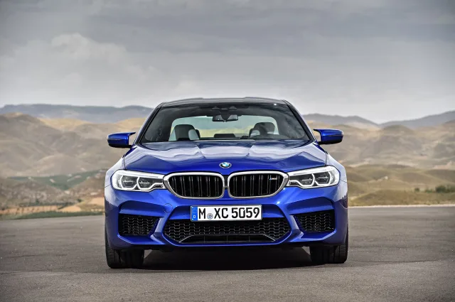 BMW M5 F90 (БМВ М5) седан — 18
