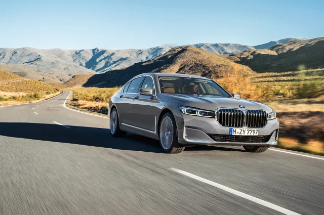 BMW 7 Series седан — 2