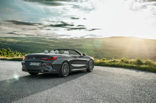 BMW 8 Series Cabrio кабріолет — 17
