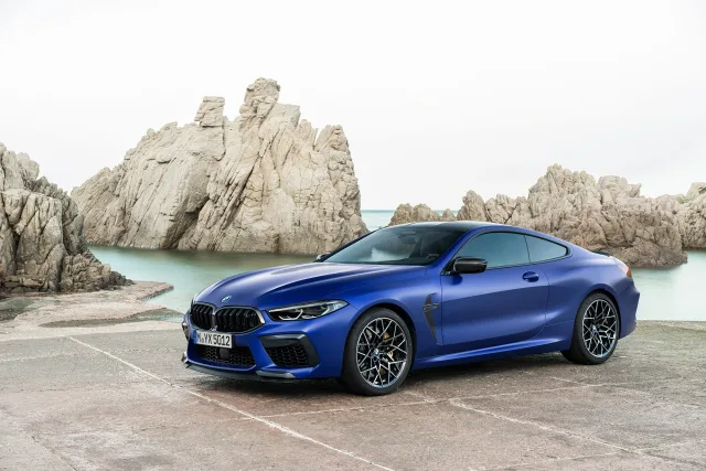 BMW M8 купе — 16