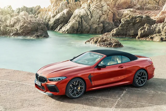 BMW M8 Cabrio 4.4T AT xDrive — 6
