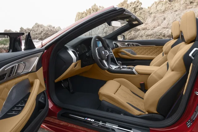 BMW M8 Cabrio 4.4T AT xDrive — 21