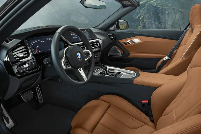 BMW Z4 2.0T AT sDrive20i — 21