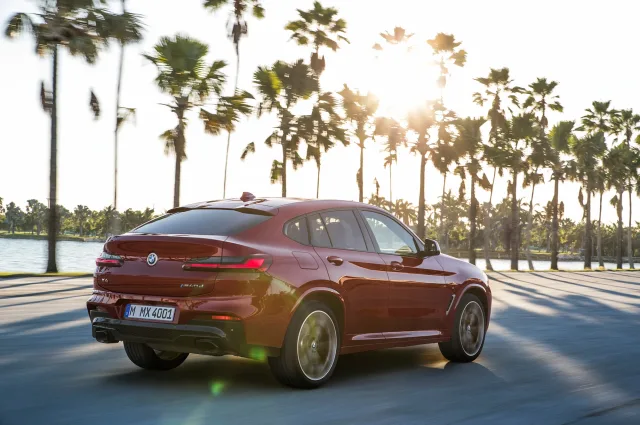 BMW X4 3.0D AT xDrive30d — 3