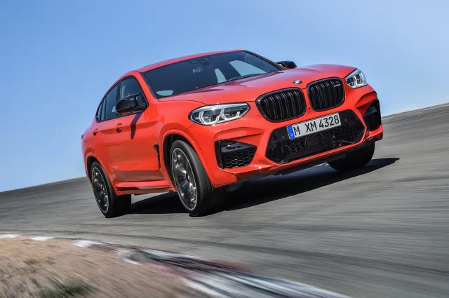 BMW X4 M кросовер — 3