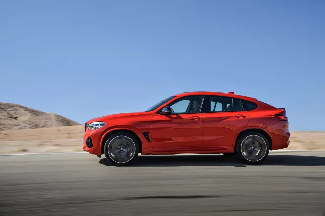 BMW X4 M кросовер — 8