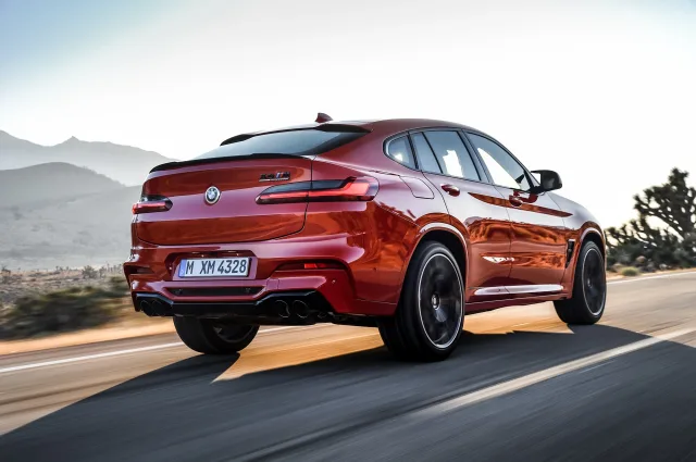 BMW X4 M кросовер — 9