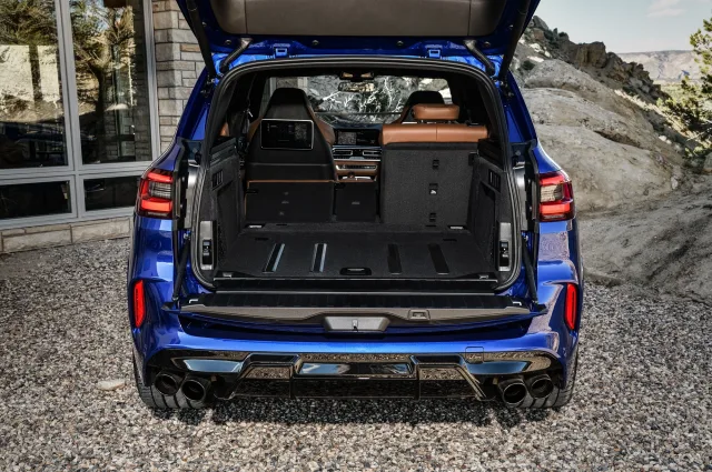BMW X5 M (БМВ Х5 М) кроссовер — 12