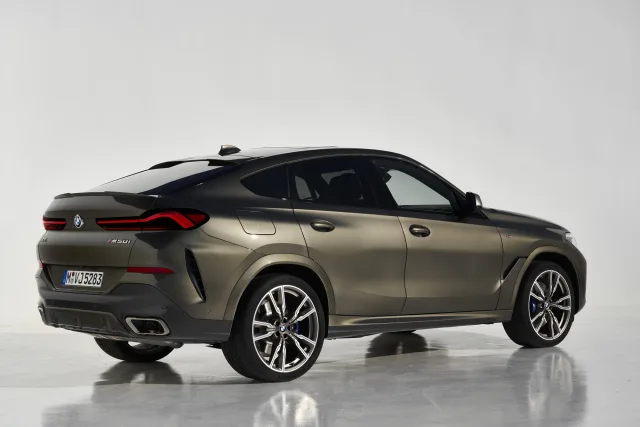 BMW X6 3.0d AT M50d — 19