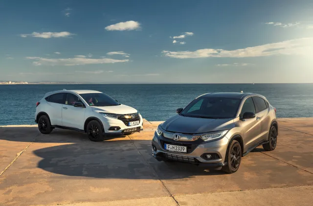 Honda HR-V (Хонда АшР-В) кроссовер — 3