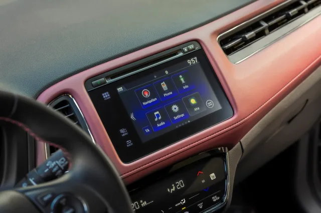 Honda HR-V (Хонда АшР-В) кроссовер — 9