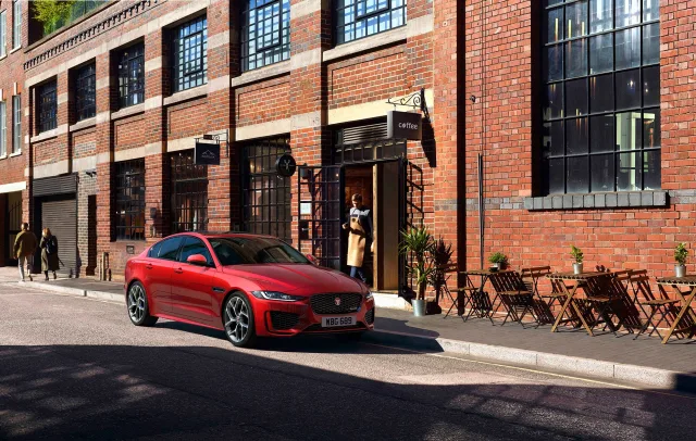 Jaguar XE sedan — 11