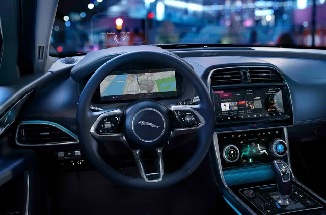 Jaguar XE sedan — 19