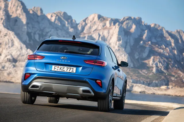 KIA XCeed (КИА Икссид) кроссовер — 6