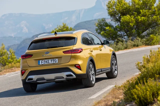 KIA XCeed (КИА Икссид) кроссовер — 9