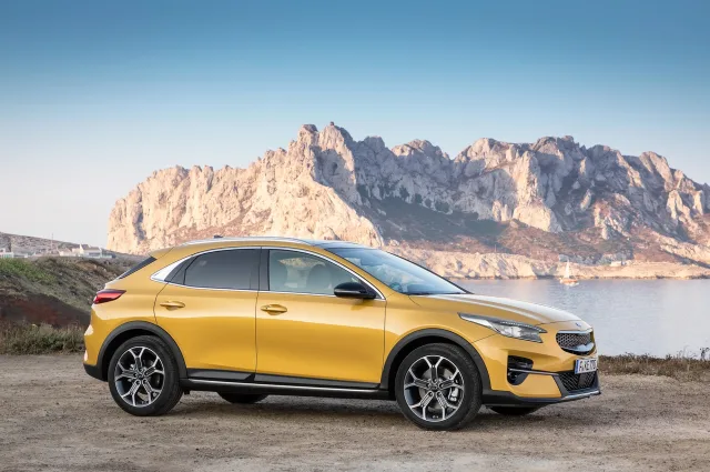 KIA XCeed (КИА Икссид) кроссовер — 24