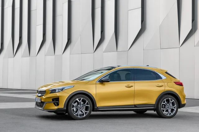 KIA XCeed (КИА Икссид) кроссовер — 25