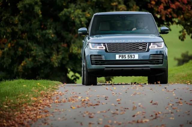 Land Rover Range Rover (Ленд Ровер Рейндж Ровер) внедорожник — 13