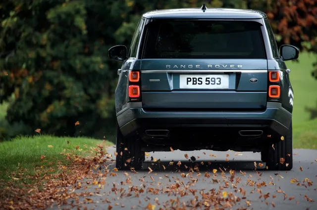 Land Rover Range Rover (Ленд Ровер Рейндж Ровер) внедорожник — 14