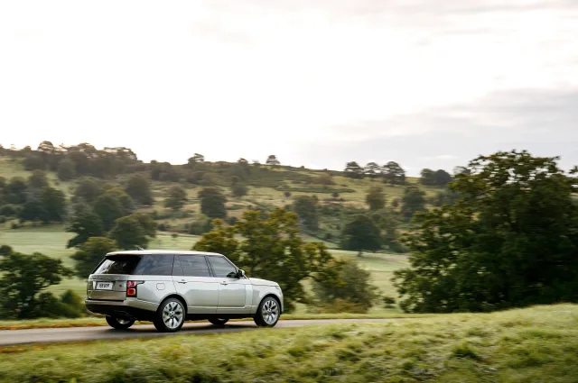 Land Rover Range Rover (Ленд Ровер Рейндж Ровер) внедорожник — 18