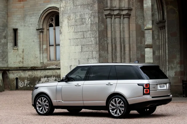 Land Rover Range Rover (Ленд Ровер Рейндж Ровер) внедорожник — 24