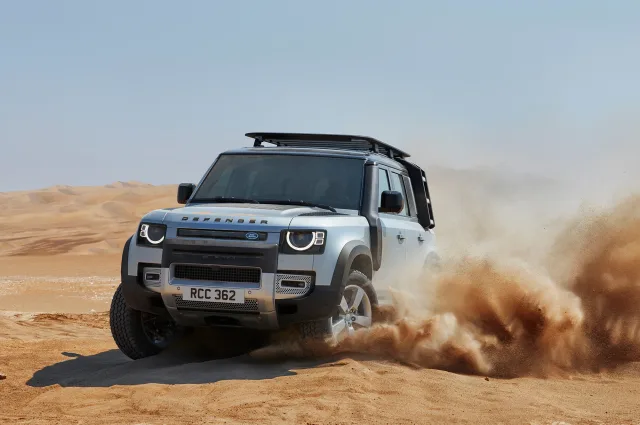 Land Rover Defender 110 позашляховик — 10