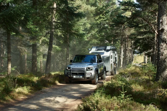Land Rover Defender 110 позашляховик — 14