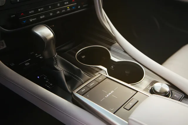 Lexus RX кросовер — 21