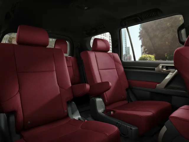 Lexus GX SUV — 15