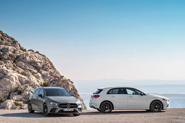 Mercedes-Benz A 200d 2.0D AT — 4