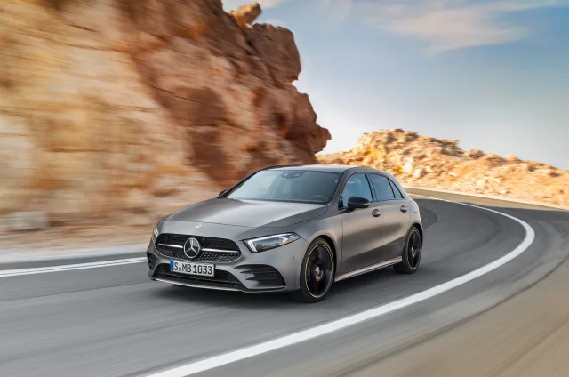 Mercedes-Benz A 200d 2.0D AT — 7