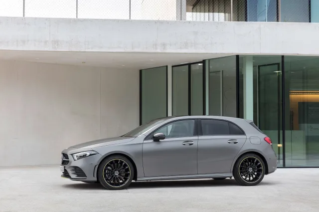 Mercedes-Benz A 200d 2.0D AT — 8