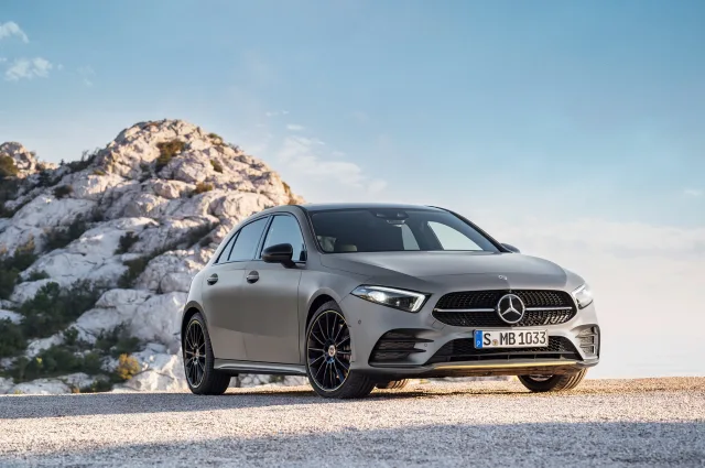 Mercedes-Benz A 200d 2.0D AT — 10