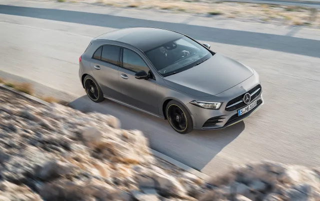 Mercedes-Benz A 200d 2.0D AT — 20