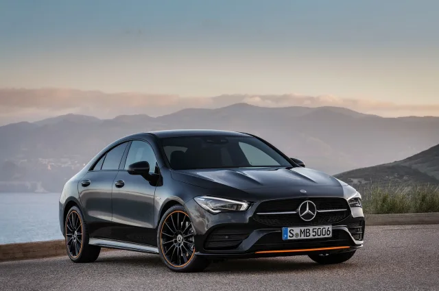 Mercedes-Benz CLA 220d 2.0D AT — 10
