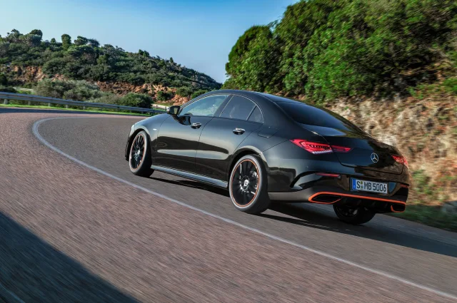 Mercedes-Benz CLA 220d 2.0D AT — 14