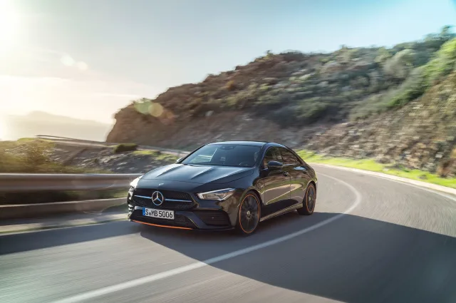 Mercedes-Benz CLA 220d 2.0D AT — 15