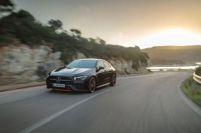 Mercedes-Benz CLA 220d 2.0D AT — 16