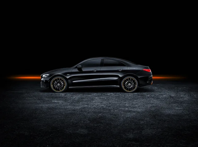 Mercedes-Benz CLA 220d 2.0D AT — 22