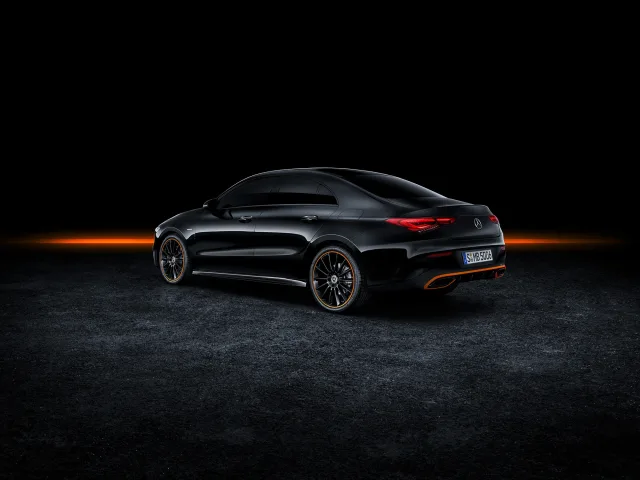 Mercedes-Benz CLA 220d 2.0D AT — 23