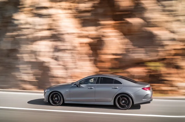 Mercedes-Benz CLS-Class 2017 sedan — 15
