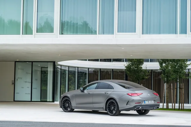 Mercedes-Benz CLS-Class 2017 sedan — 20