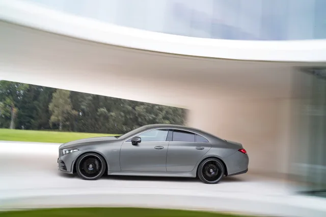 Mercedes-Benz CLS-Class 2017 sedan — 23