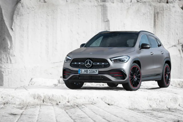 Mercedes-Benz GLA 220d 2.0D AT — 10