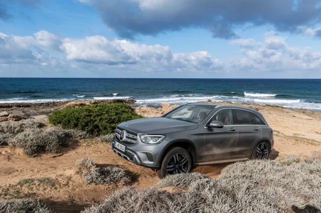Mercedes-Benz GLC 220d 2.0D AT 4Matic — 2