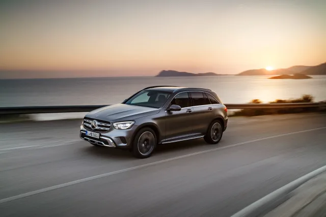 Mercedes-Benz GLC 220d 2.0D AT 4Matic — 4